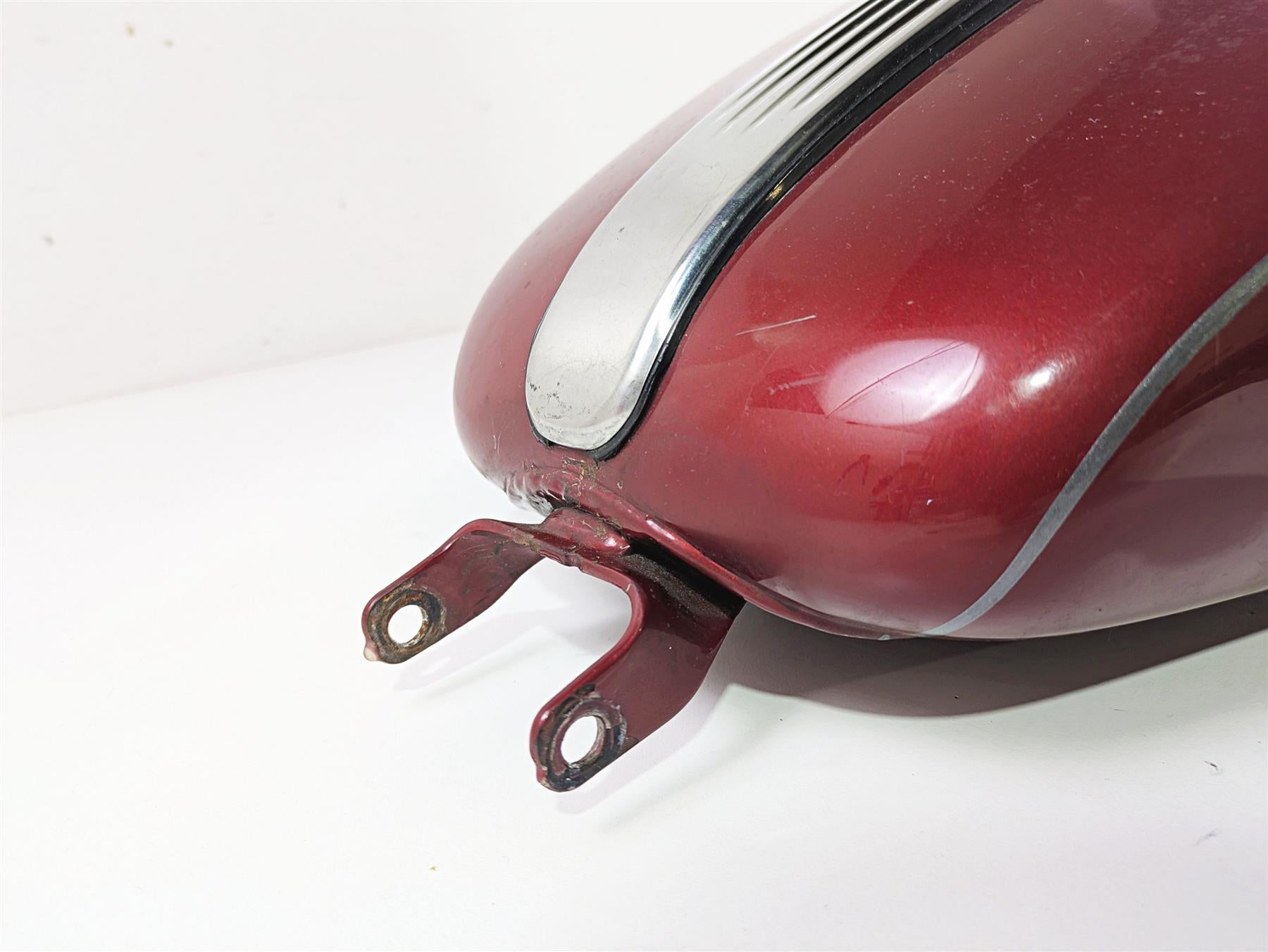 2007 Harley Sportster XL1200 C Fuel Gas Tank Fire Red Pearl - Read 62213-07 {{ shop.shopifyCountryName }} - Mototech271