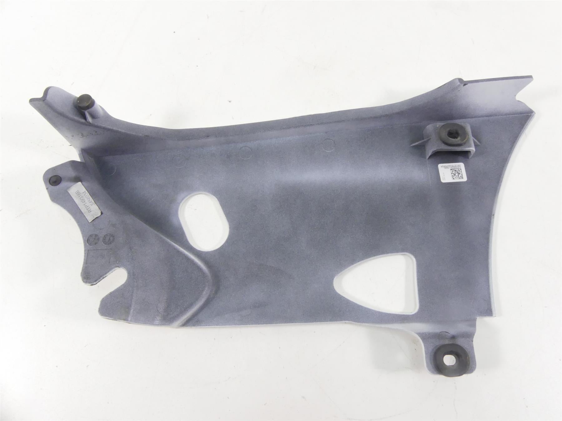 2020 Indian Roadmaster White Right Lower Side Cover Fairing Plastic Cowl 5456034 {{ shop.shopifyCountryName }} - Mototech271