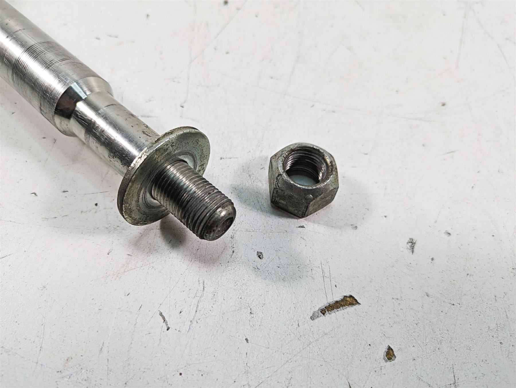 2008 Harley FLHTCU Electra Glide Front Axle Wheel Spindle 25mm 41547-07A {{ shop.shopifyCountryName }} - Mototech271
