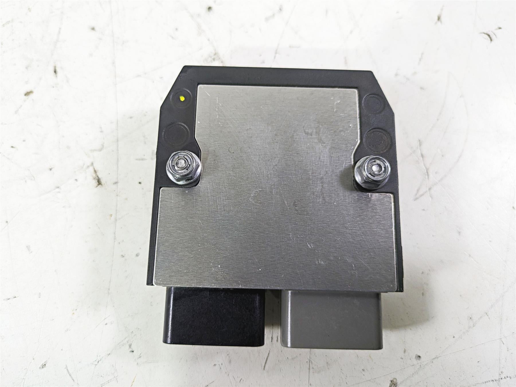 2023 Triumph Street Triple 765 RS Rectifier Voltage Regulator FH027AA T1300675 {{ shop.shopifyCountryName }} - Mototech271