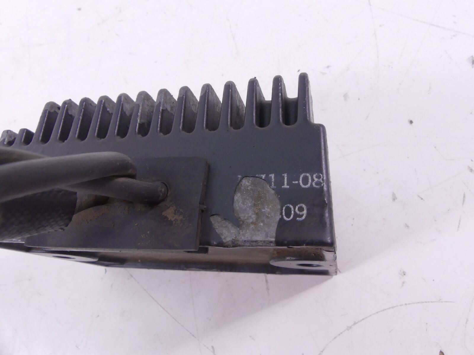 2009 Harley Sportster XR1200 Rectifier Voltage Regulator 74711-08 {{ shop.shopifyCountryName }} - Mototech271