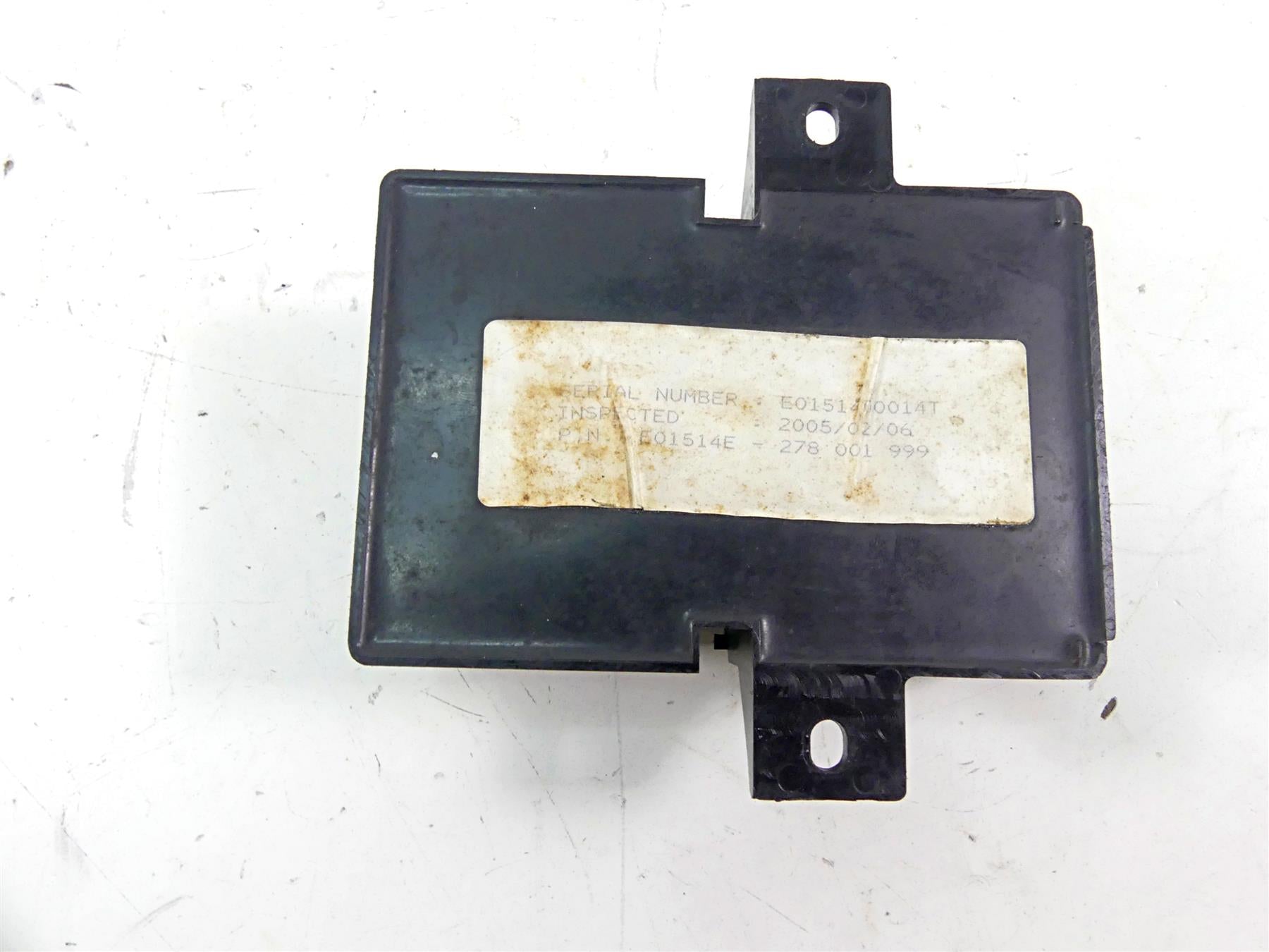 2005 Seadoo 3D RFI Vcm Ecm Ecu Electronic Control Module Fuse Panel 278001999 {{ shop.shopifyCountryName }} - Mototech271
