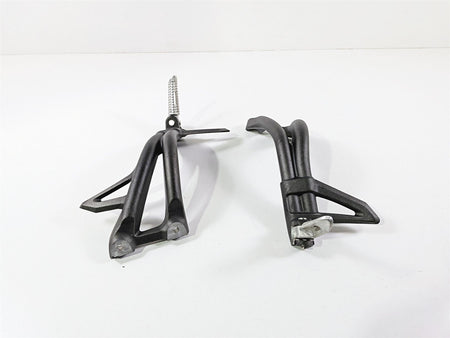 2019 Triumph Speed Triple RS 1050 Rear Passenger Footpeg Set T2081783 T2081784 {{ shop.shopifyCountryName }} - Mototech271