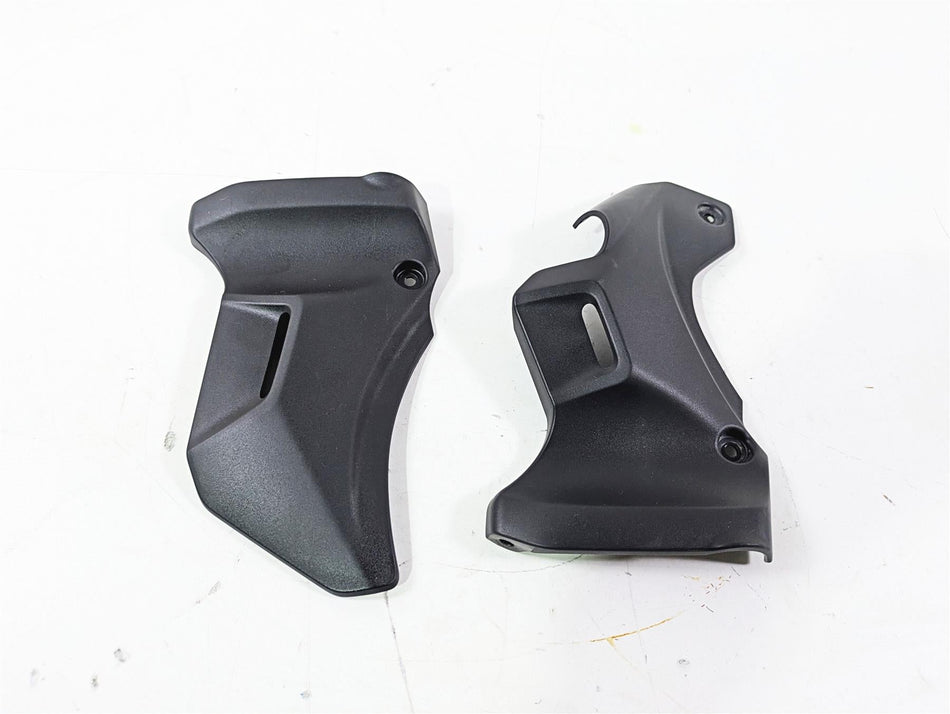 2022 Kawasaki ZR900RS Cafe Neck Frame Cover Fairing Set 14093-0621 14093-0620 {{ shop.shopifyCountryName }} - Mototech271