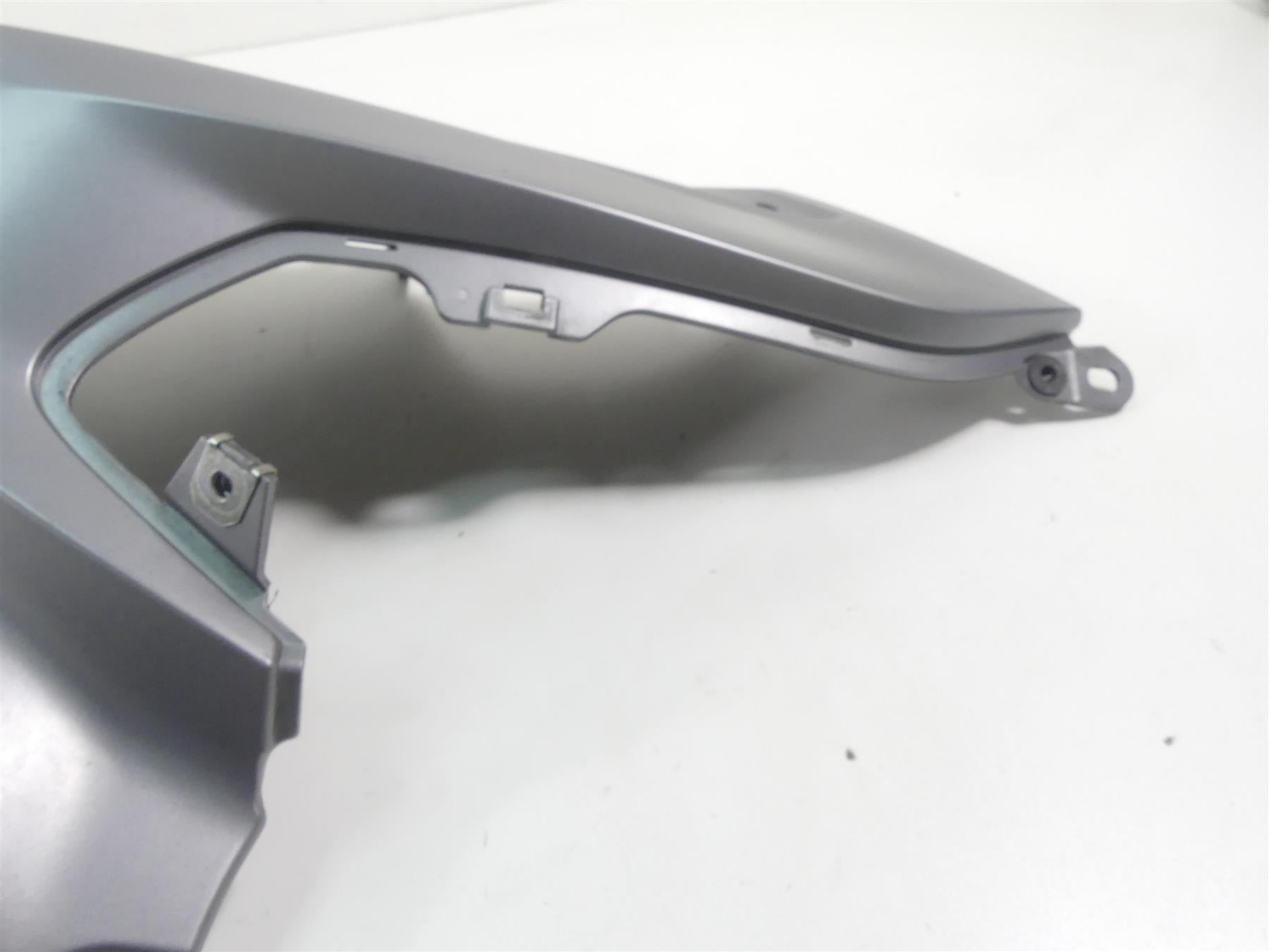 2017 BMW R1200GS GSW K50 Right Tank Side Fairing Cover Granitgray 46638533678 {{ shop.shopifyCountryName }} - Mototech271
