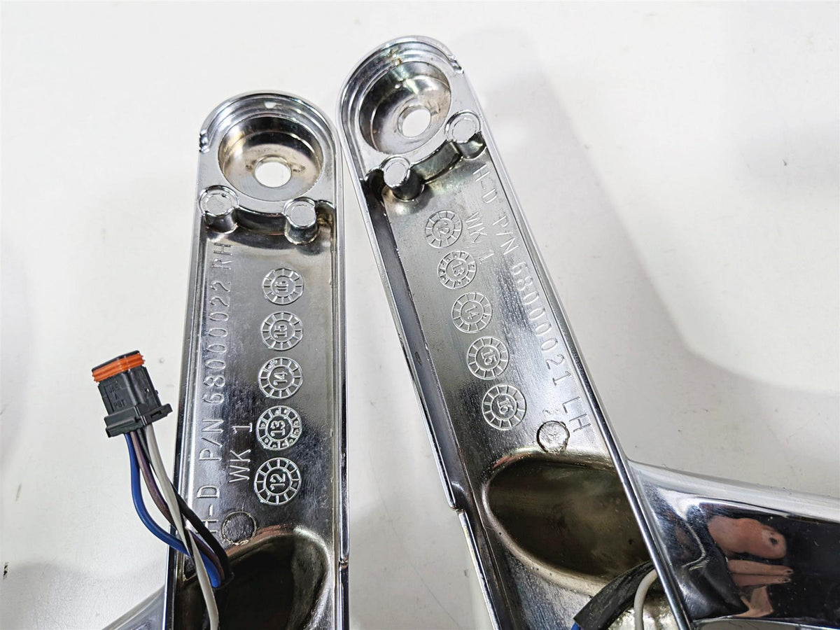 2014 Harley Touring FLHTK Electra Glide Chrome Spot Light Blinker Set 68000021-Mototech271