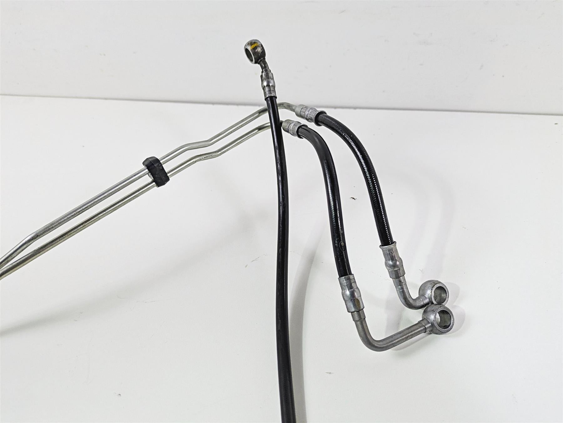 2022 Ducati Hypermotard 950 Rear Abs Brake Line Set 61911571A 61911651A {{ shop.shopifyCountryName }} - Mototech271