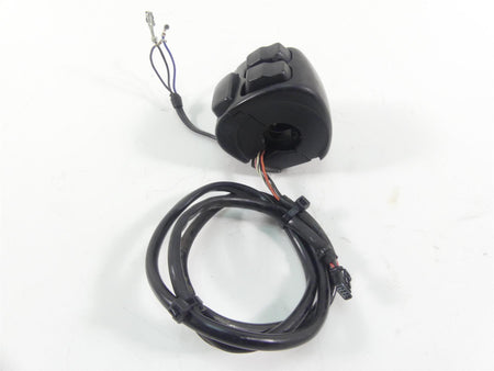 2016 Harley FXDL Dyna Low Rider Left Hand Blinker Light Control Switch 71500372 {{ shop.shopifyCountryName }} - Mototech271