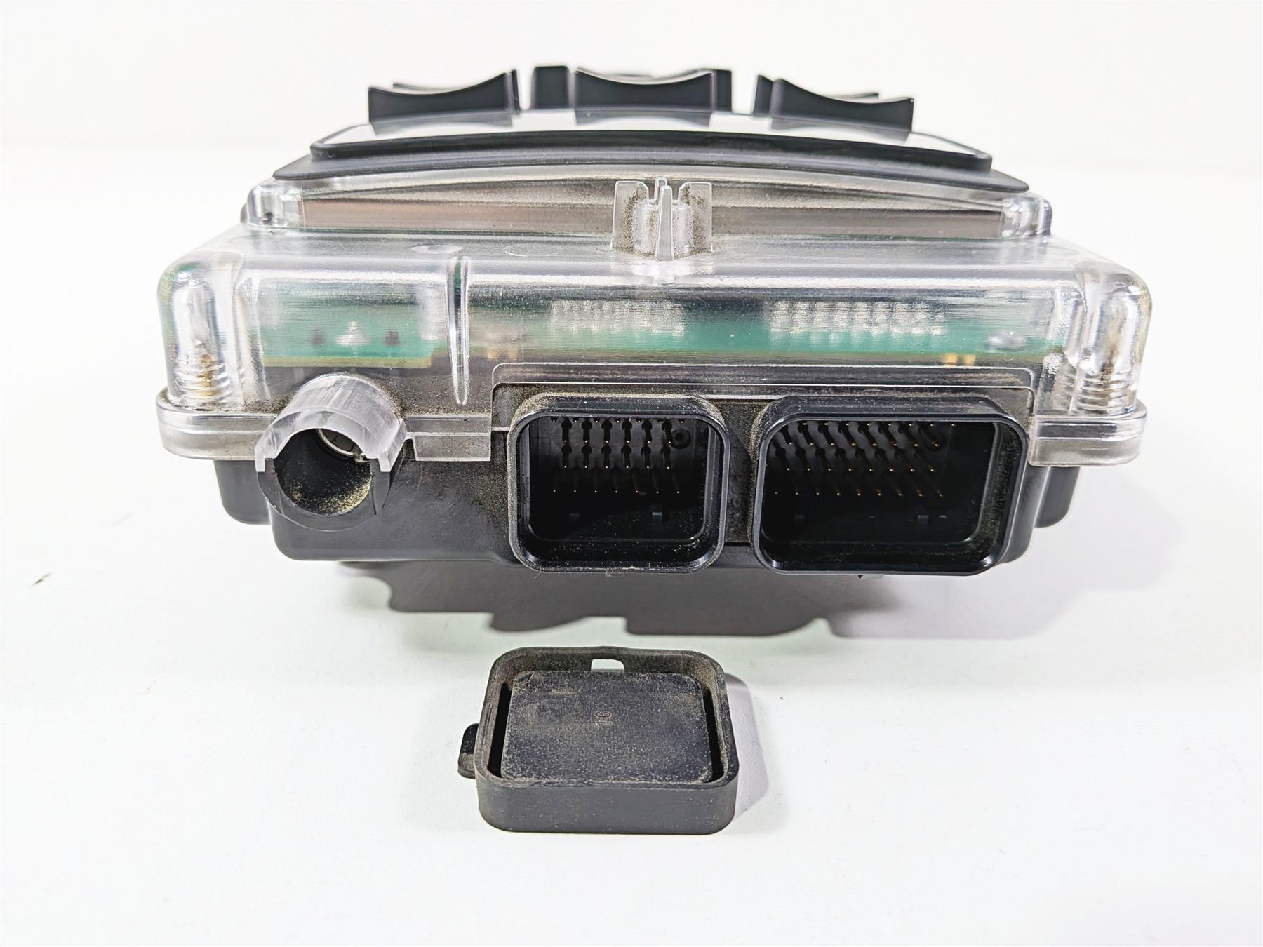 2013 Victory Vision Tour Radio Unit Module Ntouch -Tested -Video 2411676 {{ shop.shopifyCountryName }} - Mototech271