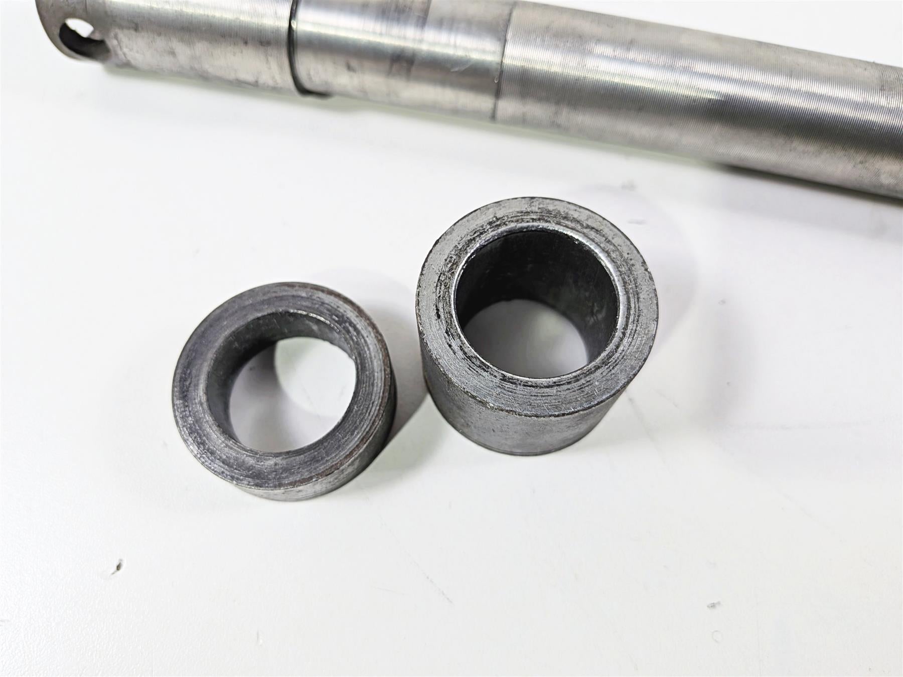 2012 Harley Softail FLSTF Fat Boy Front Wheel Spindle Axle 41545-07A {{ shop.shopifyCountryName }} - Mototech271
