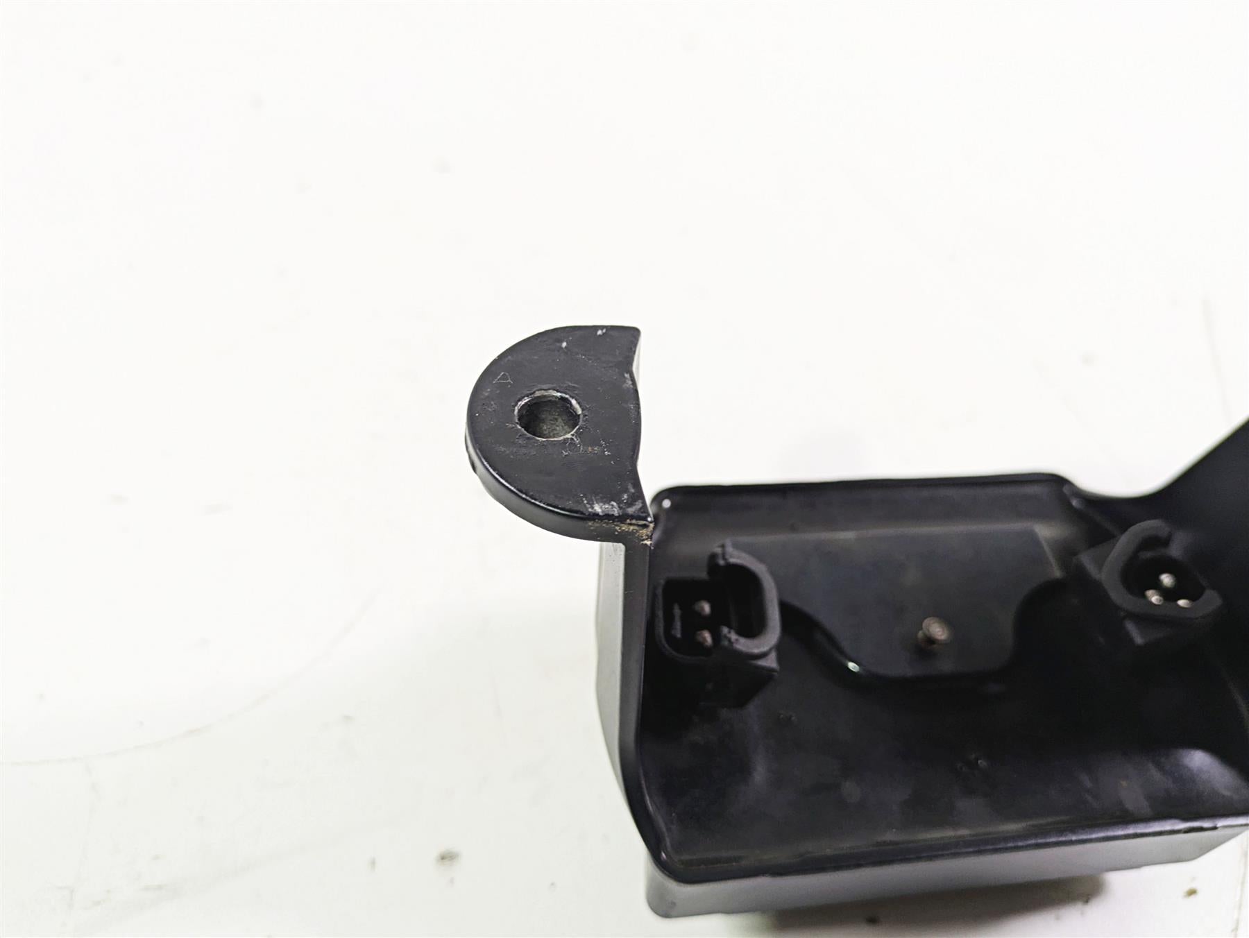 2008 Harley Touring FLHTP Electra Glide Rectifier Voltage Regulator 74505-06 {{ shop.shopifyCountryName }} - Mototech271