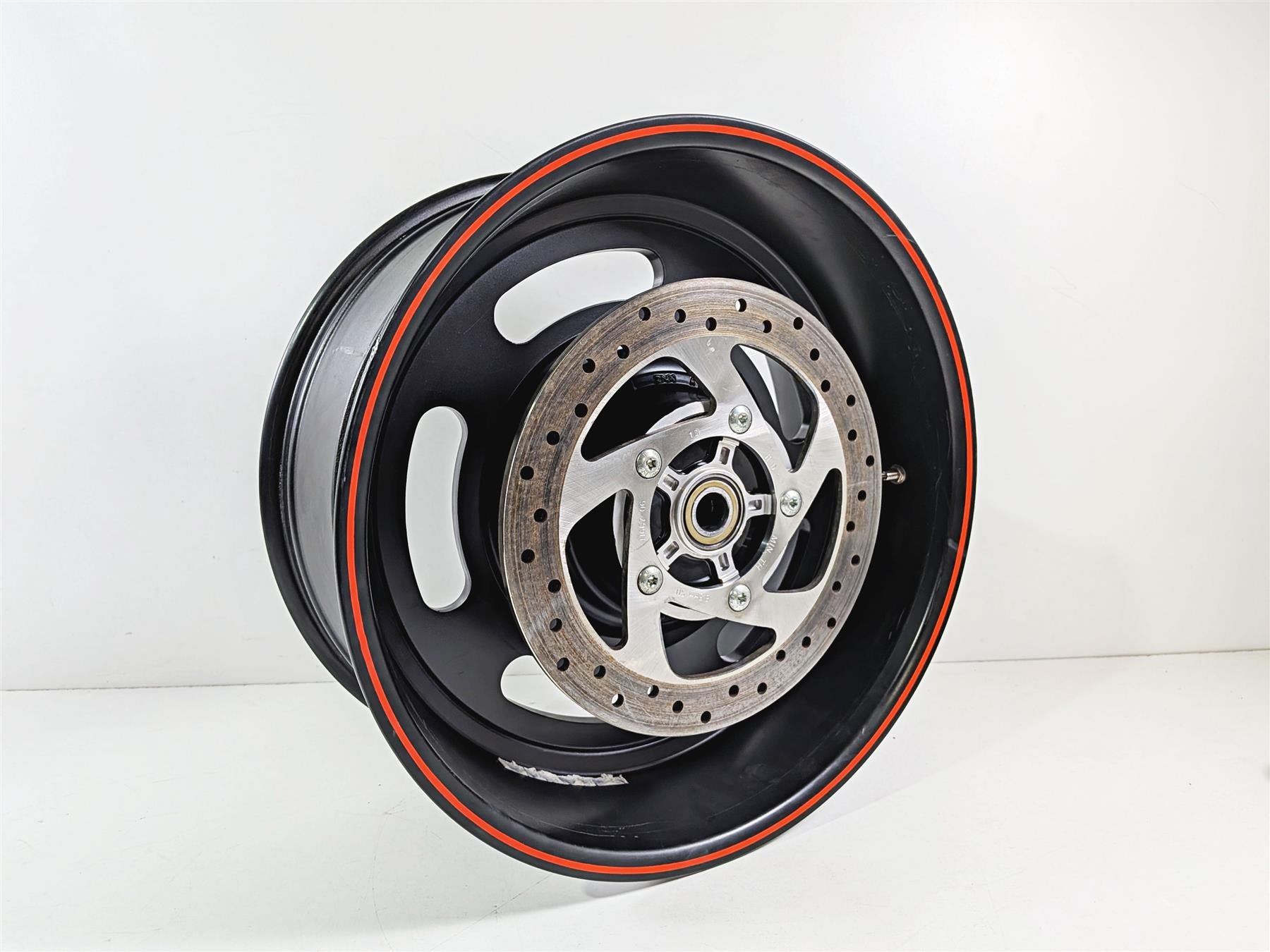2011 Harley VRSCDX Night Rod Straight 18x8 Rear Wheel Slot Rim 41471-08 {{ shop.shopifyCountryName }} - Mototech271