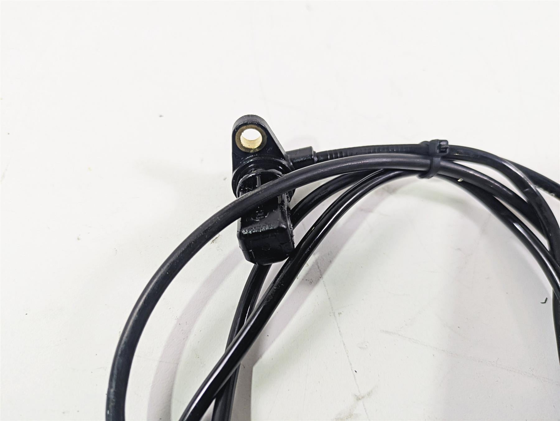 2010 BMW R1200GS K25 Rear Abs Brake Wheel Speed Sensor 34527677824 {{ shop.shopifyCountryName }} - Mototech271