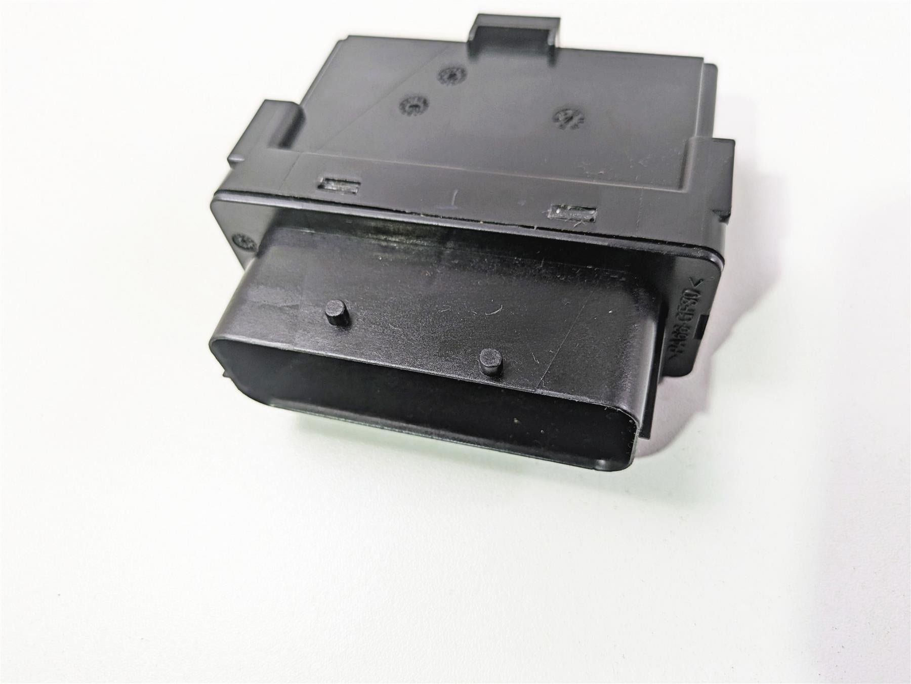 2014 BMW K1600 GTL K48 Base Control Module Satellite Ecu 61358553831 {{ shop.shopifyCountryName }} - Mototech271