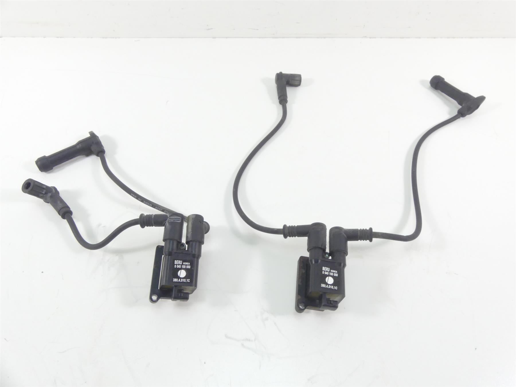 2005 Ducati Multistrada 1000S Beru Ignition Coil Coils Plug Wires 38040101C | Mototech271