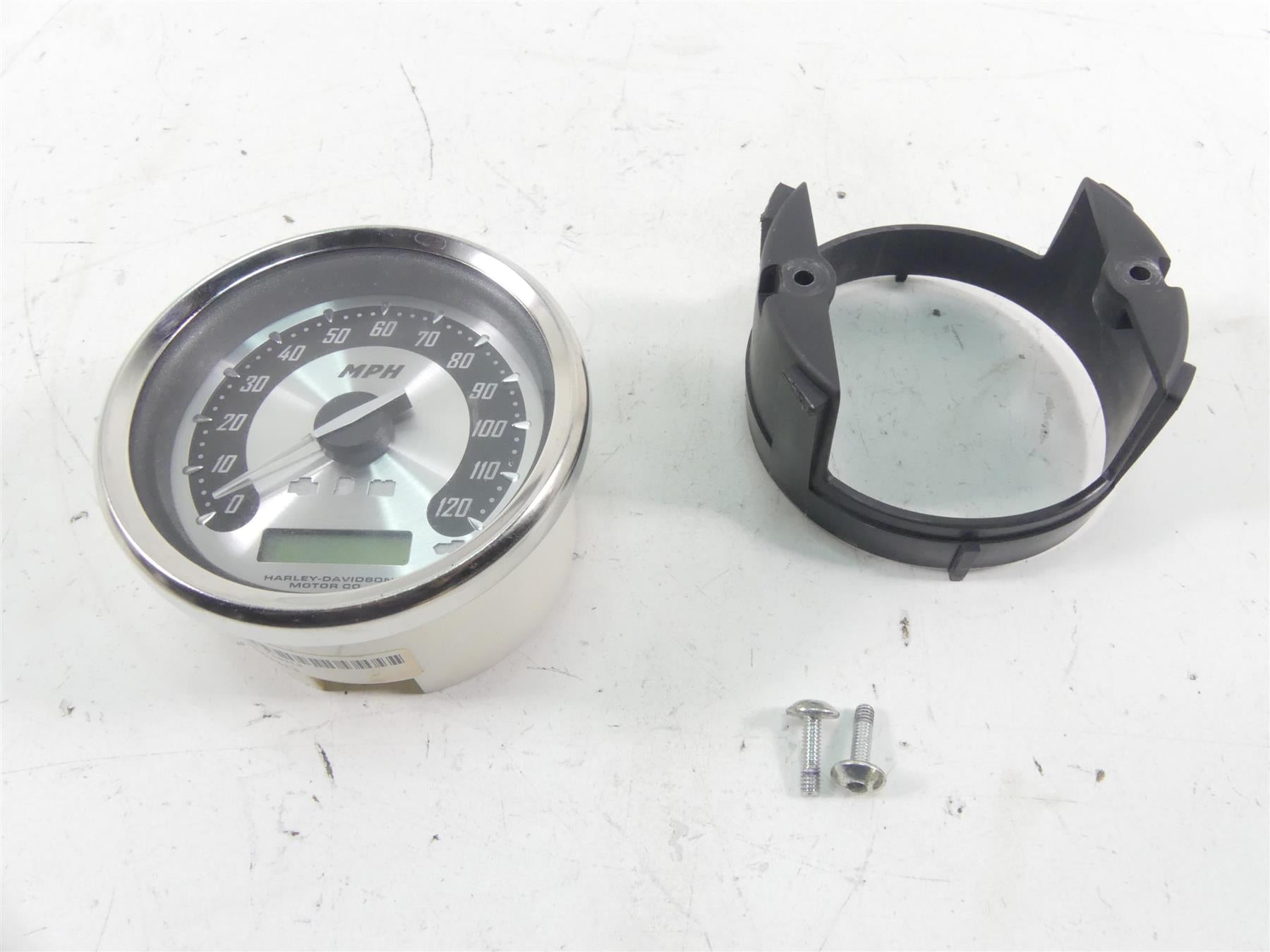 2005 Harley Touring CVO FLHTCSE Electra Glide Speedometer 16K Gauge 67518-04 {{ shop.shopifyCountryName }} - Mototech271
