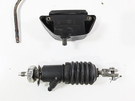 1993 Harley Touring FLHTCU Electra Glide Rear Brake Master Cylinder 41755-92A {{ shop.shopifyCountryName }} - Mototech271