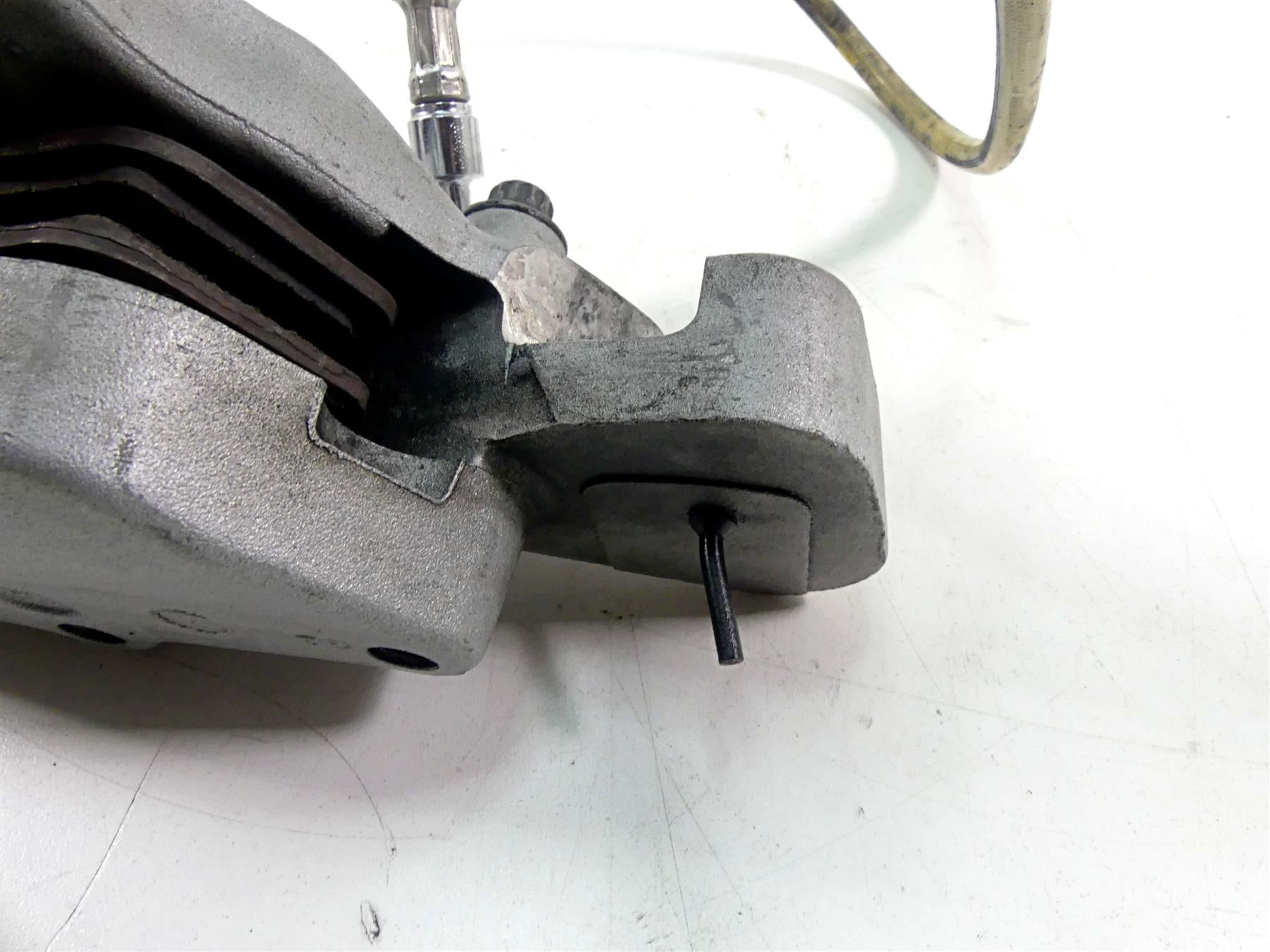 2005 Harley VRSCSE CVO V-Rod Rear Brake Caliper & Line 44681-05 {{ shop.shopifyCountryName }} - Mototech271