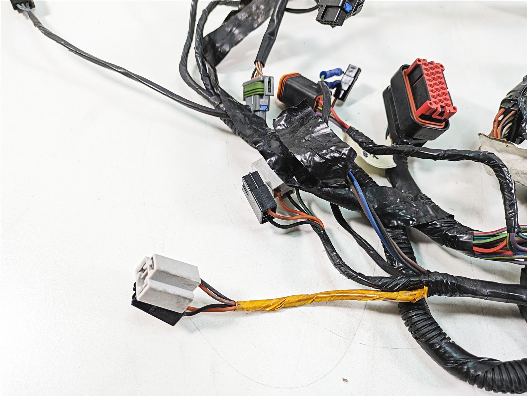 2011 Harley Touring FLTRU Road Glide Front Fairing Wiring - Read 70274-10 {{ shop.shopifyCountryName }} - Mototech271
