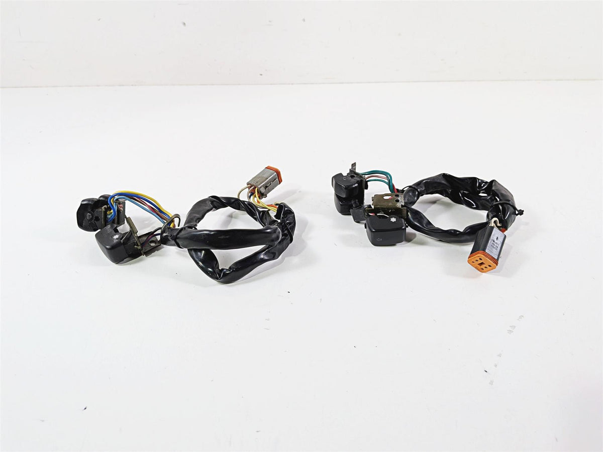 2003 Harley Sportster XL1200 Left Right Hand Control Switch Set 71682-06A {{ shop.shopifyCountryName }} - Mototech271