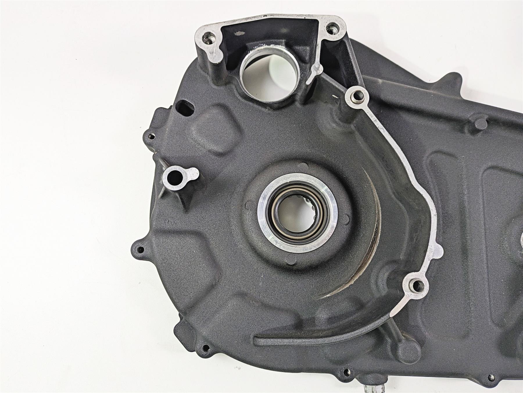 2020 Harley Softail FXST Standard Inner Primary Clutch Cover 36500105 36500099 {{ shop.shopifyCountryName }} - Mototech271