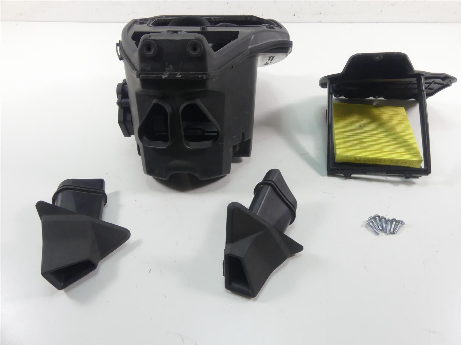 2022 Indian FTR1200 S Air Box Cleaner Breather Filter Set 1206245 5457163 {{ shop.shopifyCountryName }} - Mototech271