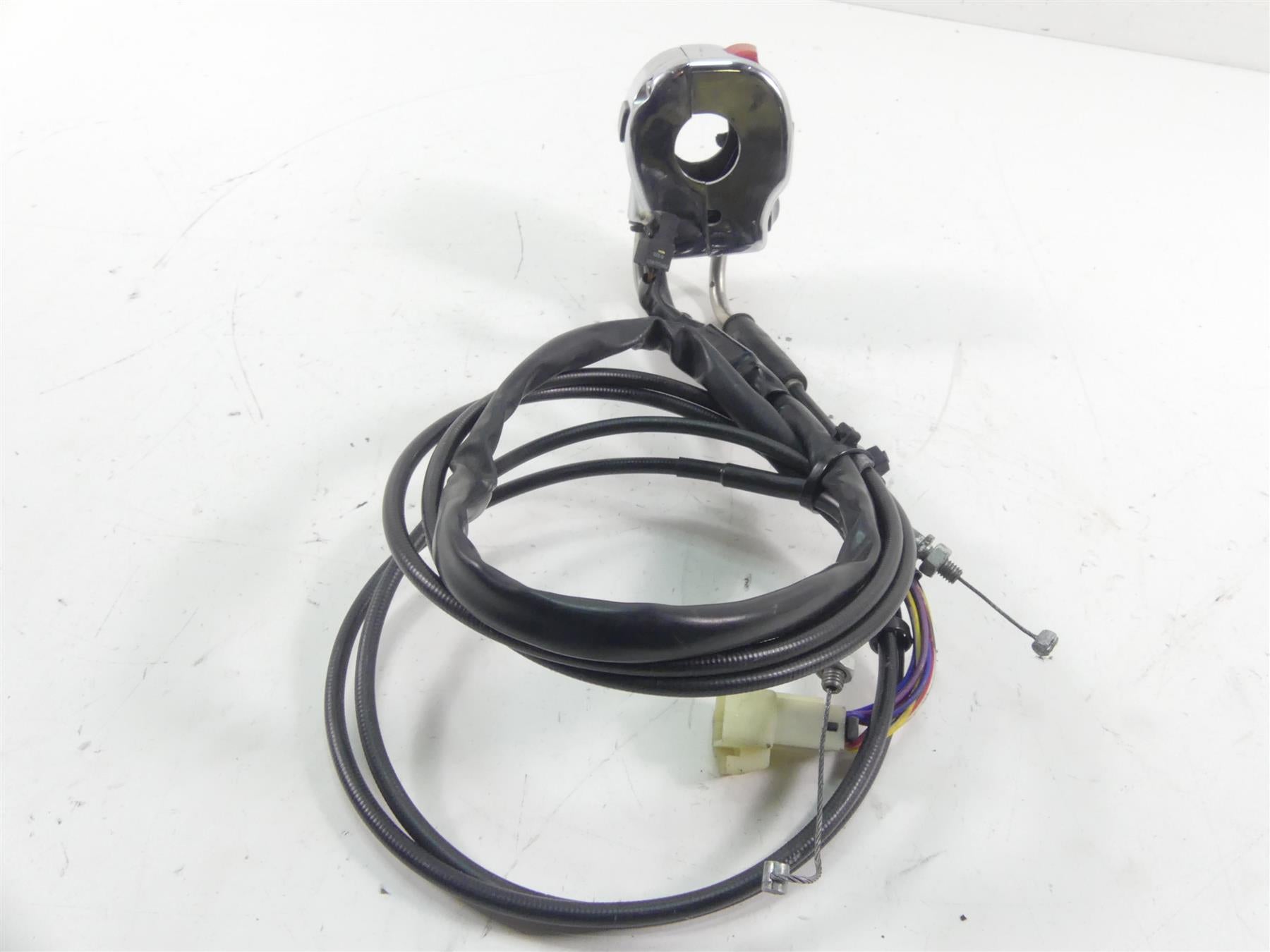 2007 Victory Vegas Jackpot Right Hand Chrome Start Kill Control Switch 4011082 {{ shop.shopifyCountryName }} - Mototech271