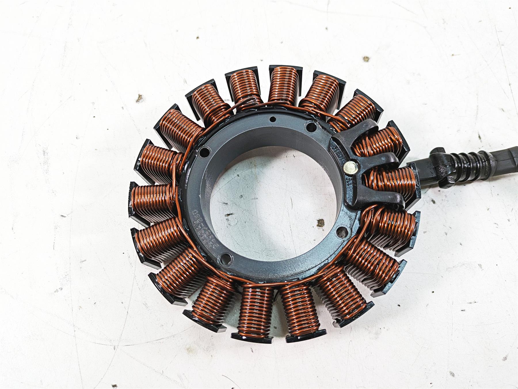 2015 Harley Touring FLHXS Street Glide Stator Alternator Generator 50A 29987-06D {{ shop.shopifyCountryName }} - Mototech271