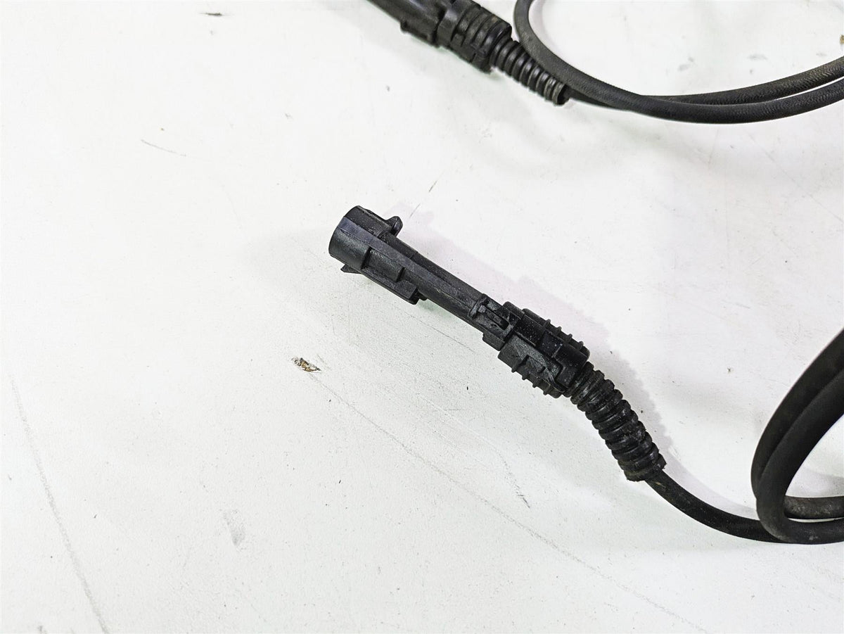2011 Harley Touring FLHTCUSE CVO E-Glide Abs Brake Wheel Speed Sensors 40614-08 {{ shop.shopifyCountryName }} - Mototech271