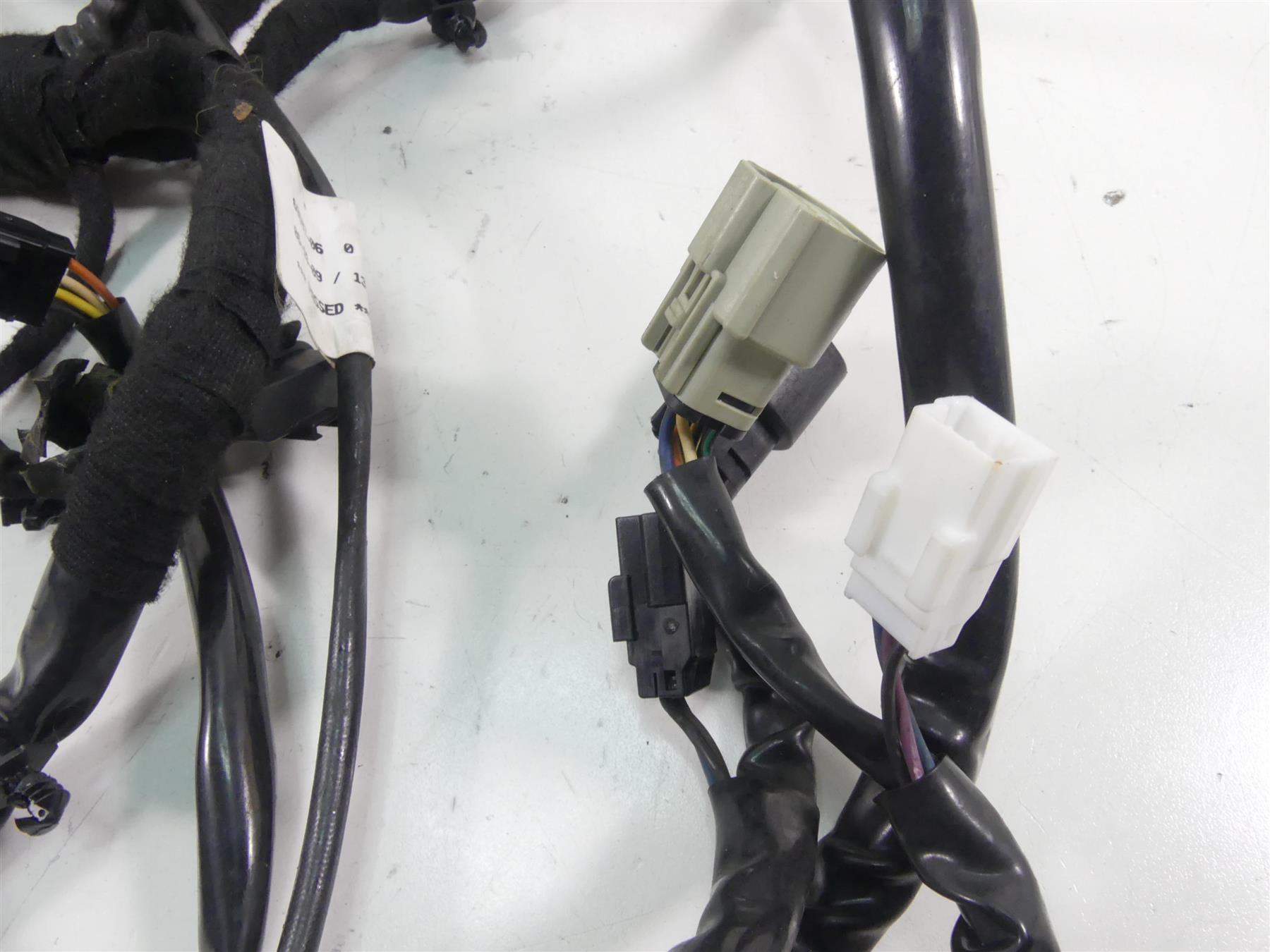 2010 Harley FXDWG Dyna Wide Glide Wiring Harness Loom - No Cuts 69603-08A {{ shop.shopifyCountryName }} - Mototech271