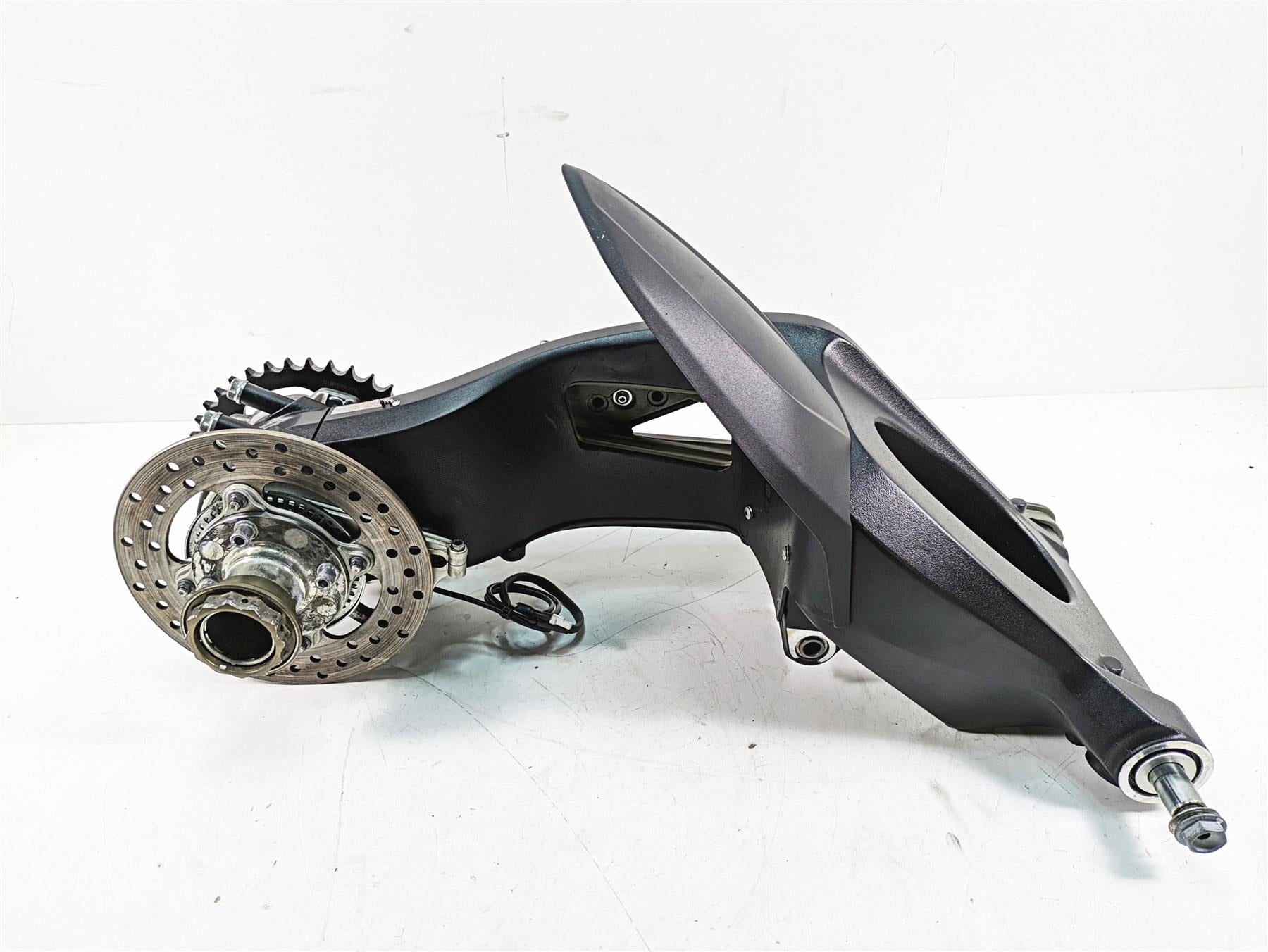 2017 Mv Agusta Dragster 800 Rear Swingarm Swing Arm 8B00B5783 B5784 {{ shop.shopifyCountryName }} - Mototech271