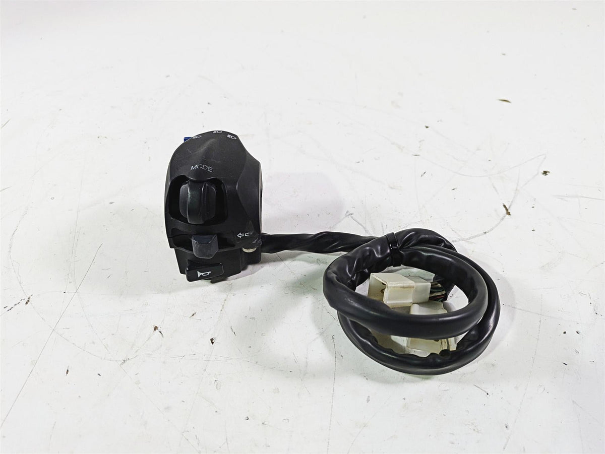 2016 Moto Guzzi Stelvio 1200 8V NTX Left Hand Control Switch Heat - Read 886229 {{ shop.shopifyCountryName }} - Mototech271