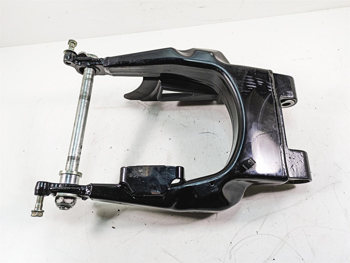 2011 Harley Touring FLHR Road King Swingarm Swing Arm 25mm Axle 47549-09A {{ shop.shopifyCountryName }} - Mototech271