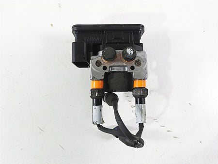 2018 Indian Chieftain Dark Horse Abs Brake Pump Module Unit 2204981 {{ shop.shopifyCountryName }} - Mototech271