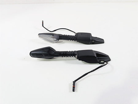 2023 BMW R nineT Scrambler K23 Front Blinker Turn Signal & Mounts 63138557204 {{ shop.shopifyCountryName }} - Mototech271