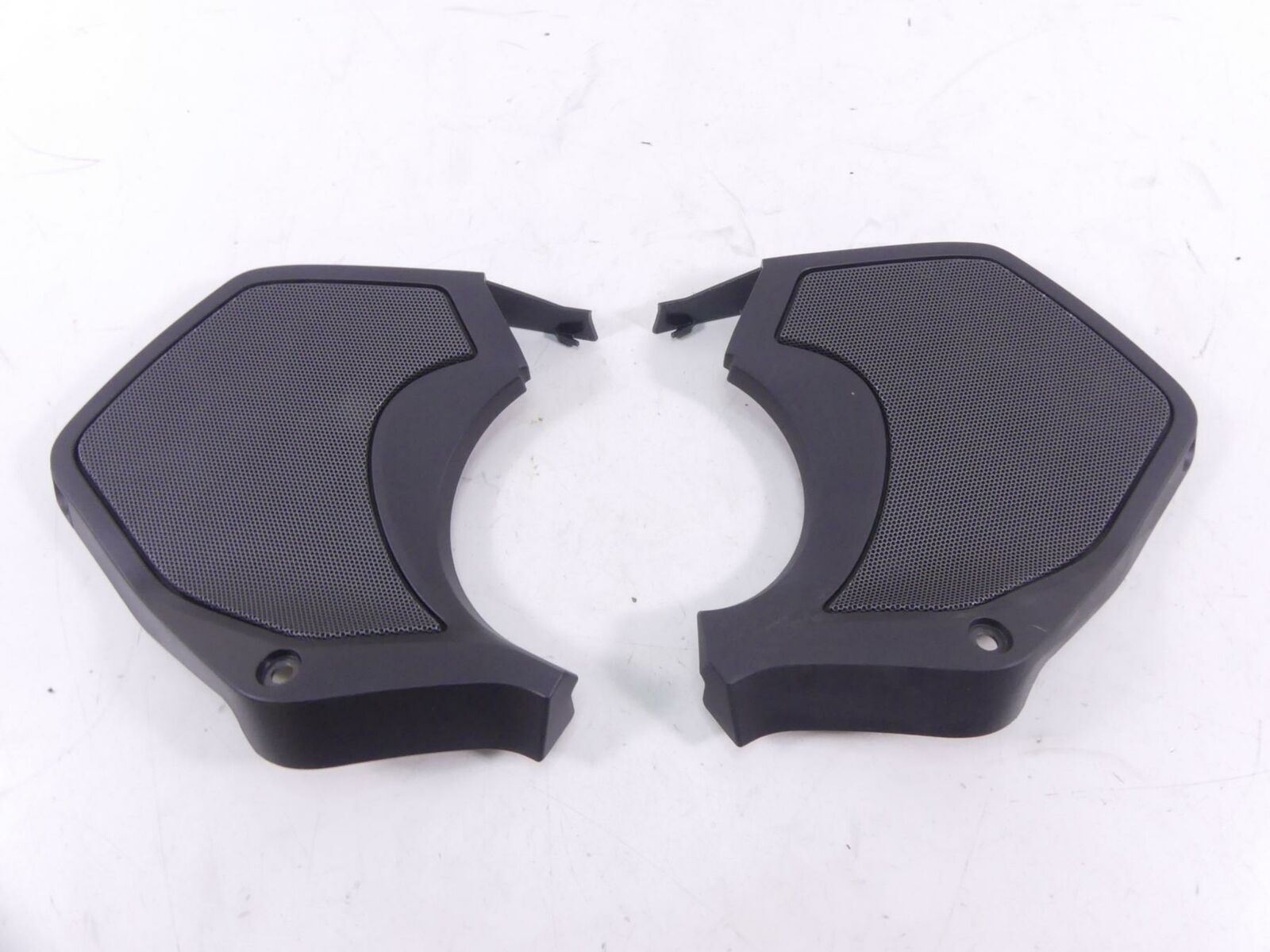 2017 BMW R1200RT RTW K52 Front Left Right Speaker Cover 46638529412 46638529411 {{ shop.shopifyCountryName }} - Mototech271