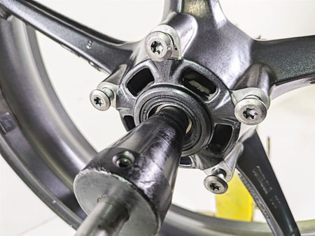 2012 Triumph Daytona 675 Straight 17x3.5 Front Wheel Rim Graphite T2000618 {{ shop.shopifyCountryName }} - Mototech271