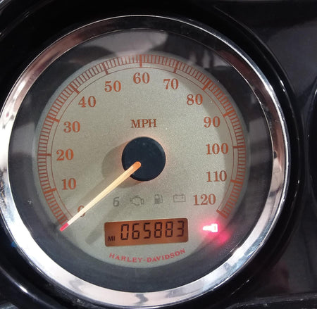 2011 Harley Touring FLTRX Road Glide Speedometer Speedo Meter Gauge 65K 67261-08 {{ shop.shopifyCountryName }} - Mototech271
