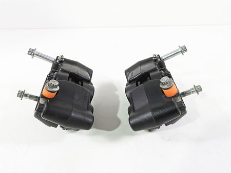 2014 Harley FXDL Dyna Low Rider Front Brake Caliper Set 41300001 41300002 {{ shop.shopifyCountryName }} - Mototech271
