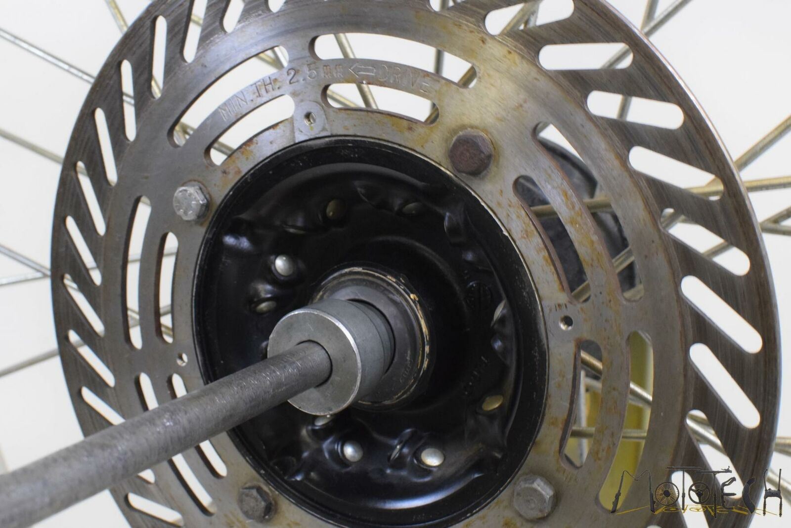 1989 Honda CR250R CR250 R Front Wheel Rim 21x1.6 DENTED 446A5-KZ4-000 {{ shop.shopifyCountryName }} - Mototech271