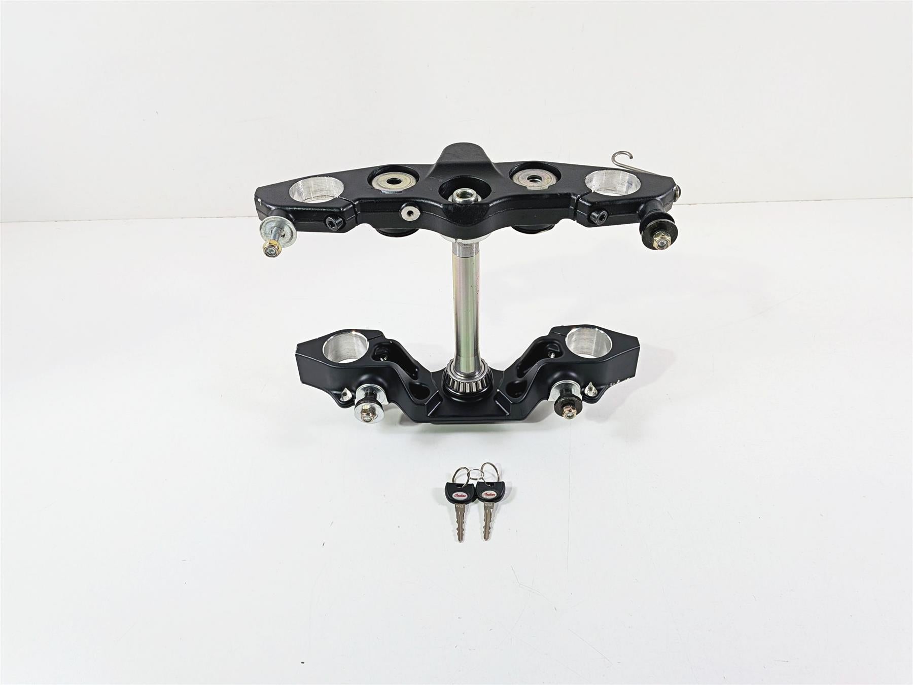 2015 Indian Chieftain Upper & Lower Triple Tree + Lock & Key Set - Read 1824619-Mototech271