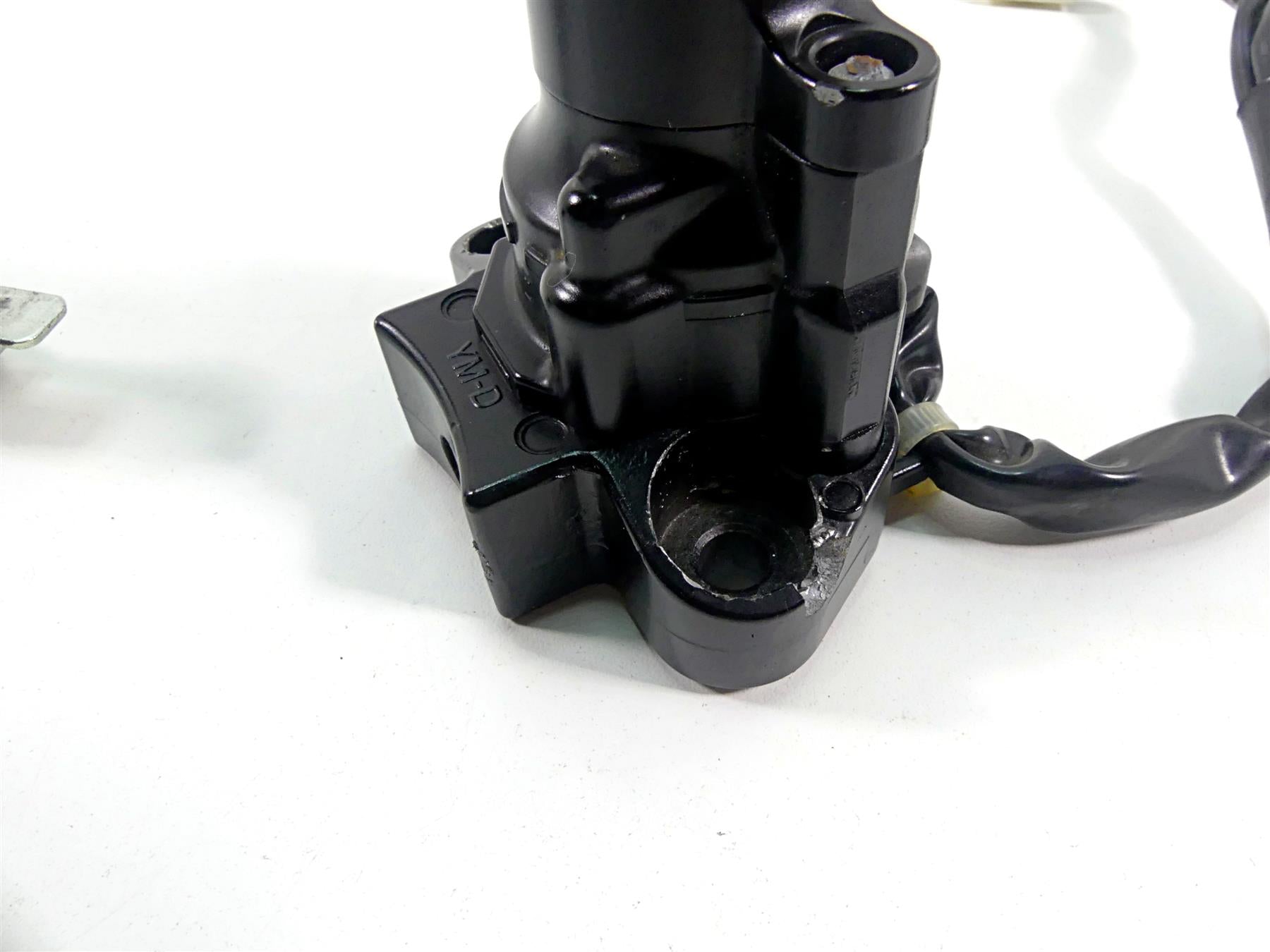 2012 Yamaha VMX17 VMAX 1700 Ignition Switch Key Lock Set 2S3-82501-00-00 {{ shop.shopifyCountryName }} - Mototech271