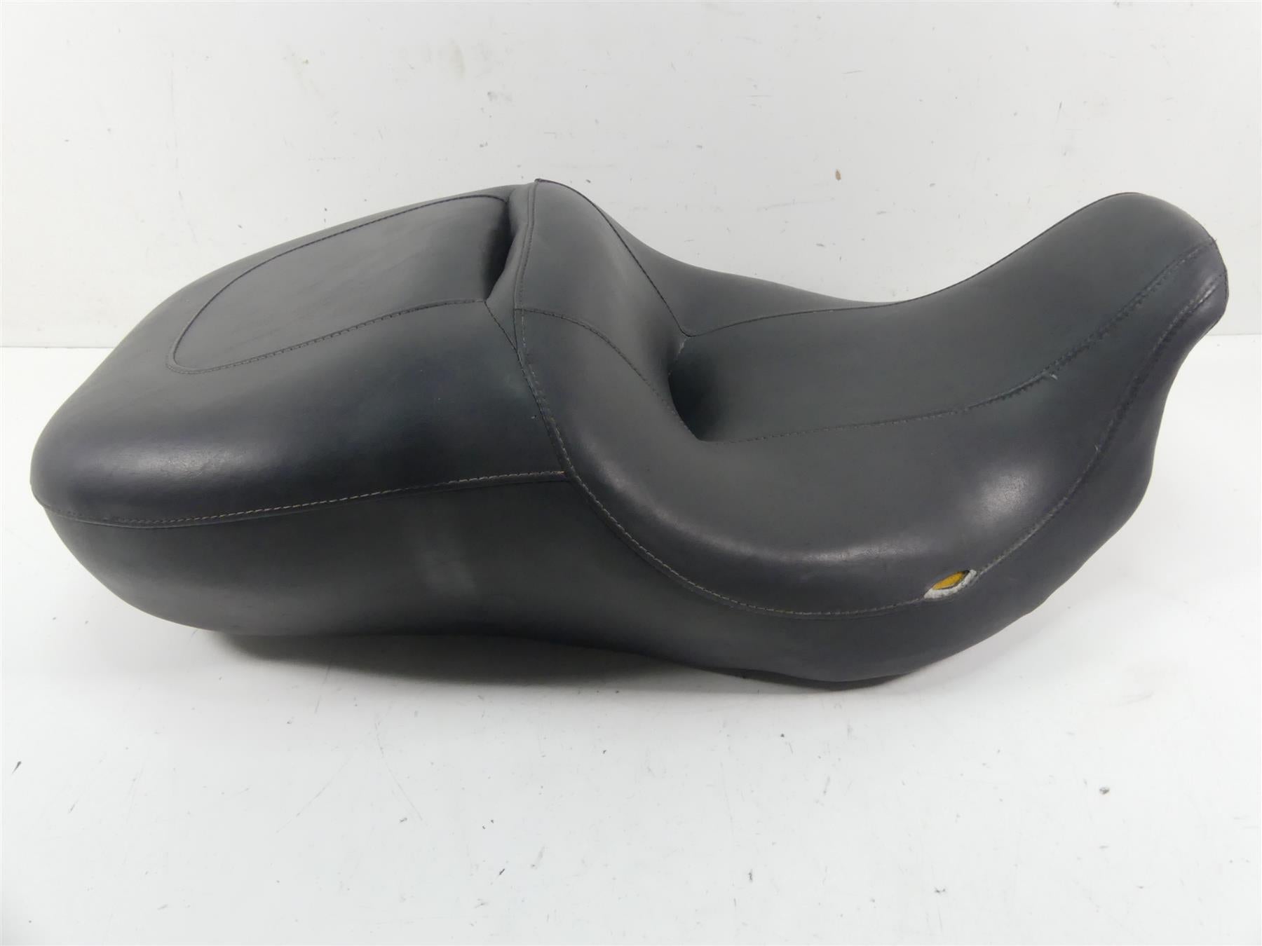 2013 Harley Touring FLHTK Electra Glide Dual Driver Seat Saddle - Read 52164-10 | Mototech271
