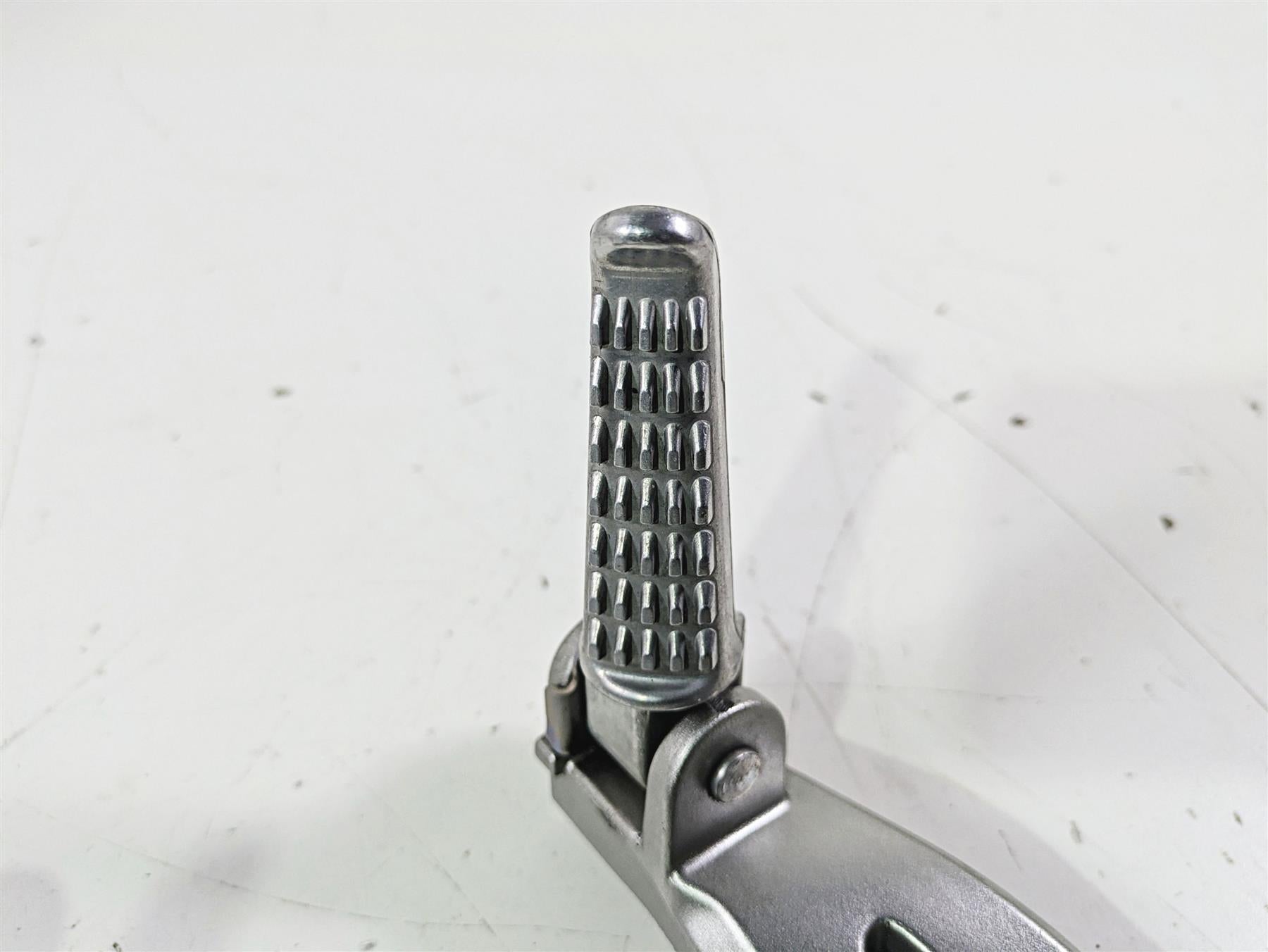 2005 Kawasaki ZX12R Ninja Rear Passenger Footpeg Set 35063-0062-458 {{ shop.shopifyCountryName }} - Mototech271