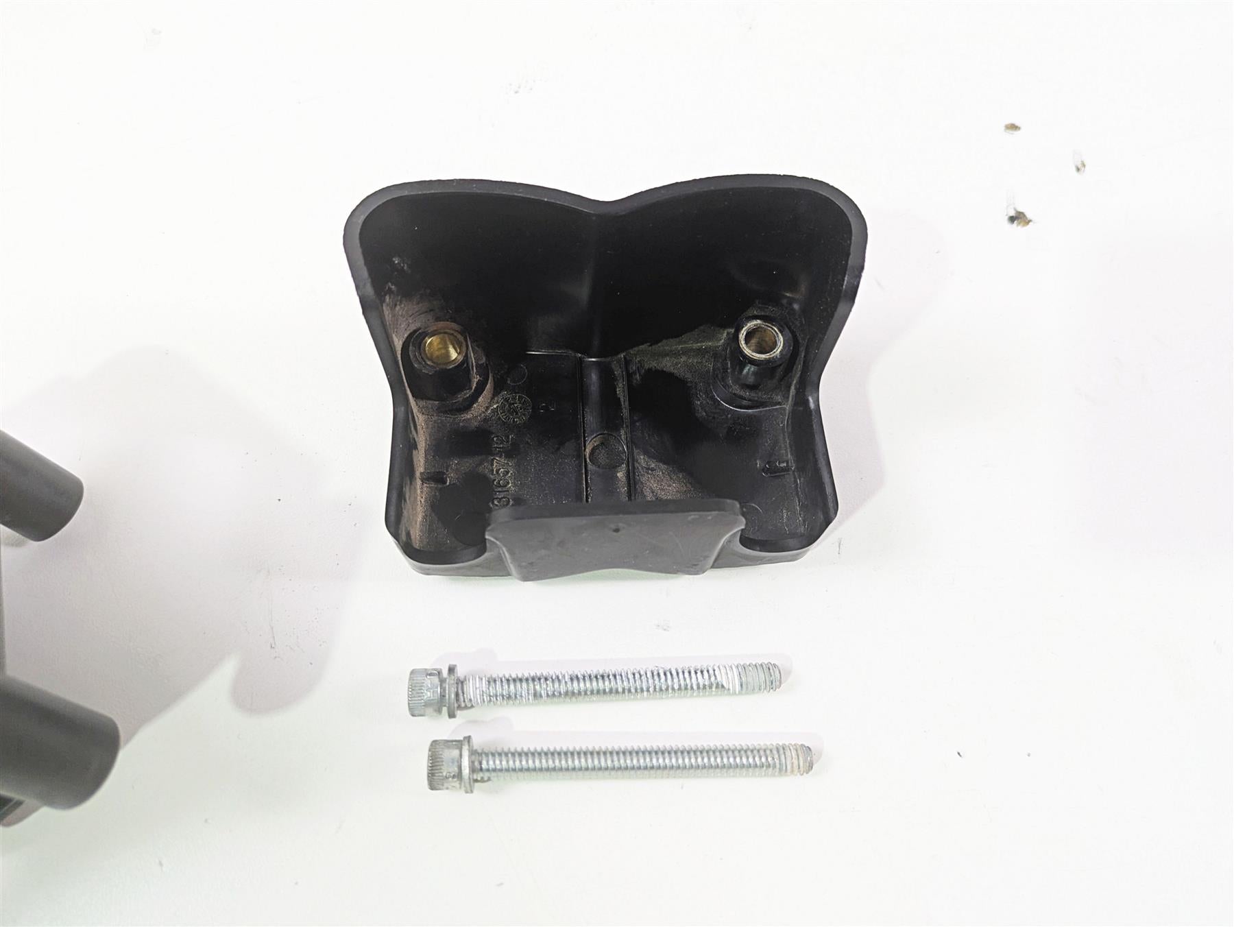 2016 Harley FXDF Dyna Fat Bob Ignition Coil Wires Plugs Set 31696-07A {{ shop.shopifyCountryName }} - Mototech271