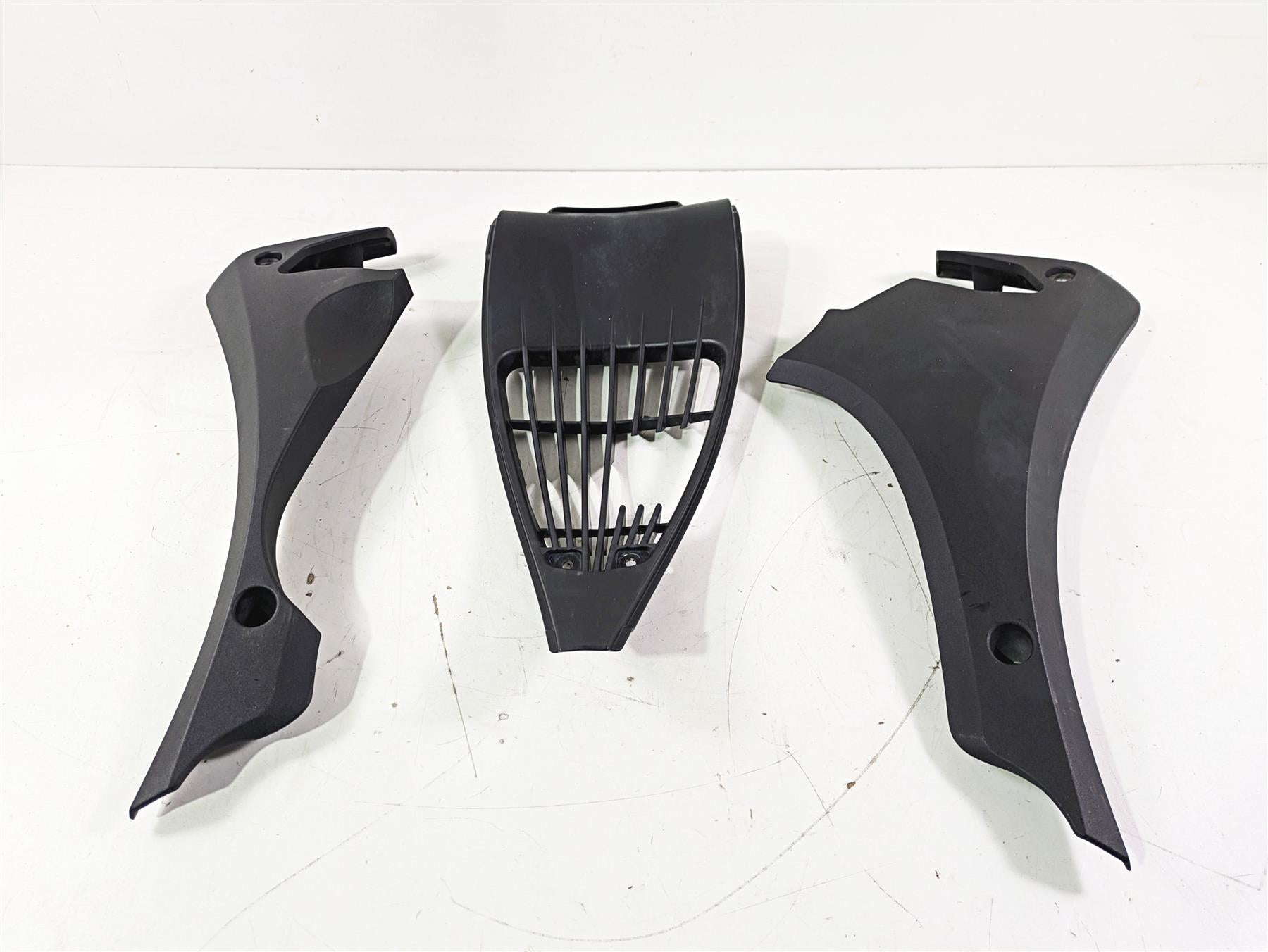 2012 Victory Cross Country Radiator Side & Center Cover Set 5136648 5437803 {{ shop.shopifyCountryName }} - Mototech271