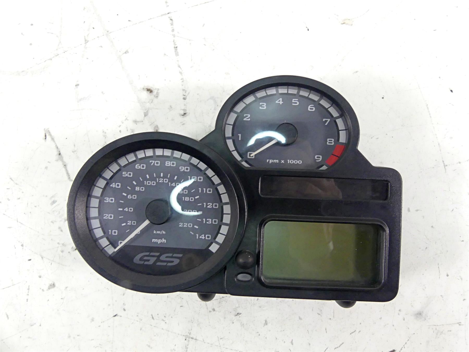 2009 BMW R1200 GS K25 Speedometer Gauge Instrument - 8k 62117718196 {{ shop.shopifyCountryName }} - Mototech271