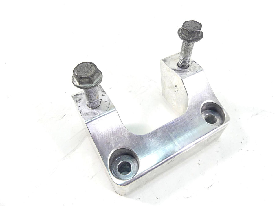 2013 Harley VRSCF Muscle Vrod 2" Pullback Pull Back Handlebar Holder {{ shop.shopifyCountryName }} - Mototech271