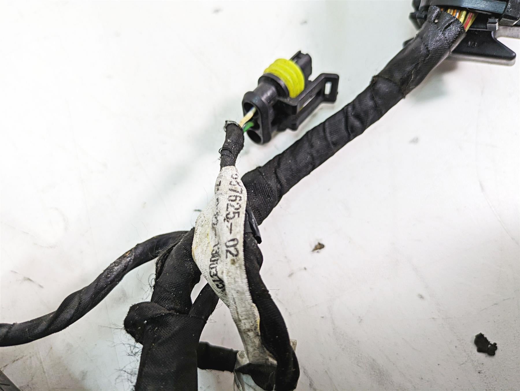 2014 Moto Guzzi California 1400 T Main Wiring Harness Loom - No Cut 2D000190 {{ shop.shopifyCountryName }} - Mototech271