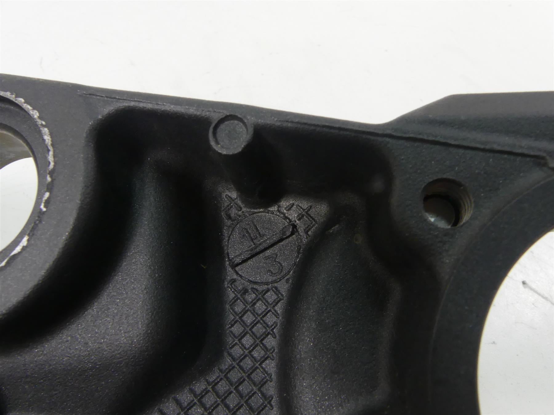 2019 Kawasaki ZX1400 ZX-14R Ninja Upper Triple Tree Steering Clamp 44039-0113-18 {{ shop.shopifyCountryName }} - Mototech271